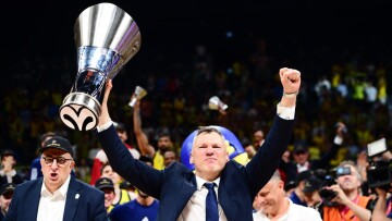 Γιασικεβίτσιους: «Νιώθω υπέροχα, κυνηγούσα καιρό αυτό το τρόπαιο»