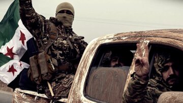 Συρία: Χάος στη Σουέιντα - Συνεχίζονται οι συγκρούσεις Δρούζων με Βεδουίνους και κυβερνητικές δυνάμεις