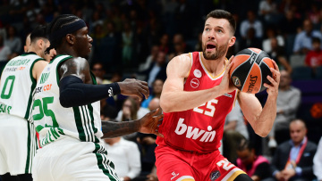 Με MVP τον Πίτερς 3ος στην Ευρώπη ο Ολυμπιακός, 97-93 τον Παναθηναϊκό στον μικρό τελικό στο Άμπου Ντάμπι - Βίντεο 