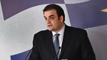 Πιερρακάκης: Στηρίζουμε την πρόταση για τέλος 2 ευρώ στα πακέτα από την Κίνα - Απαντά στον αθέμιτο ανταγωνισμό