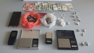 Συνελήφθη 29χρονη ψυχίατρος του Δρομοκαΐτειου για διακίνηση ναρκωτικών - Η Αλίκη, οι καβάτζες και τα «τζιτζίκια»
