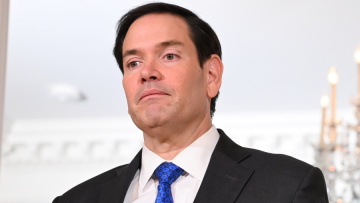 Τηλεφωνική επικοινωνία Ρούμπιο - Λαβρόφ: Μήνυμα Τραμπ για άμεσο τέλος του πολέμου στην Ουκρανία