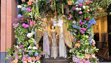 Chelsea in Bloom: Η αριστοκρατική συνοικία του Τσέλσι μεταμορφώθηκε σε αστικό Κήπο της Εδέμ