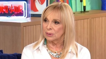 Άννα Φόνσου: Όταν χώρισα από τον πρώτο μου σύζυγο, έμεινα χωρίς λεφτά, δεν με βοήθησε κανένας
