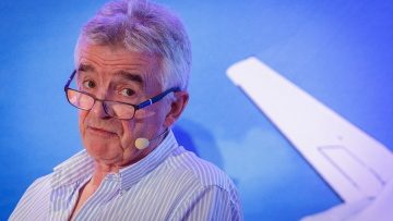 Μια ζωή αφεντικό της Ryanair ο Μάικλ Ο’Λίρι: Ανανέωσε τη σύμβασή του ως το 2032 με μπόνους 150 εκατ. ευρώ
