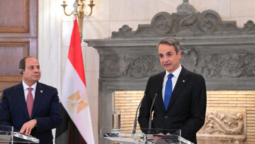 Επικοινωνία Μητσοτάκη με Σίσι για τη Μονή της Αγίας Αικατερίνης στο Σινά - Ελληνική αντιπροσωπεία μεταβαίνει στην Αίγυπτο τη Δευτέρα 