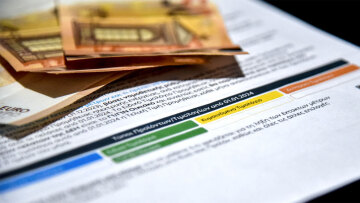 Ρεύμα: Πώς θα κινηθούν τα τιμολόγια τον Φεβρουάριο, από 13,9 έως 25,3 λεπτά ανά kWh το εύρος τιμών