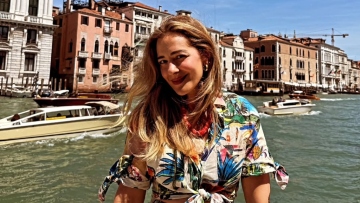Η Νατάσσα Μποφίλιου ταξίδεψε στη Βενετία - Δείτε τις φωτογραφίες