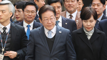 Σαρώνει στα exit poll η κεντροαριστερή αντιπολίτευση στη Νότια Κορέα μετά από 6 μήνες πολιτικού χάους - Προηγείται με 51,7%