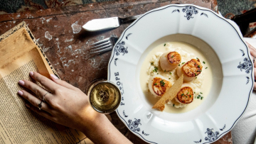 Le Procope: Εκεί όπου σύχναζαν εμβληματικές μορφές της ιστορίας της Γαλλίας