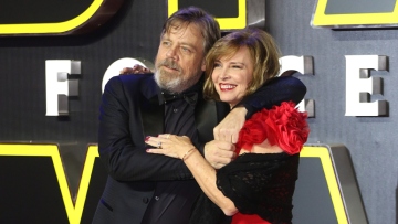 Μαρκ Χάμιλ για τη σύζυγό του: «Τρέχει» τα πάντα στην καθημερινότητά μας, θα ήμουν «χαμένος» χωρίς εκείνη