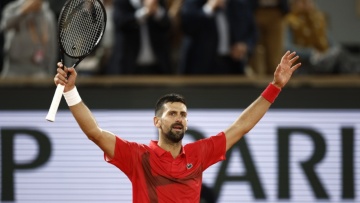 Στα ημιτελικά του Roland Garros για 13η φορά ο Τζόκοβιτς, 3-1 τον Ζβέρεφ - Δείτε βίντεο