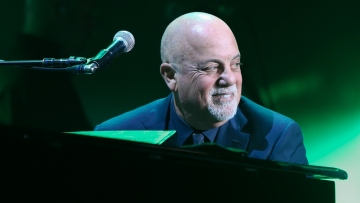 Ο Μπίλι Τζόελ αποκάλυψε ότι είχε κάνει δύο απόπειρες αυτοκτονίας μετά τη σχέση του με τη σύζυγο του καλύτερου φίλου του