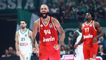 Ο Ολυμπιακός πέρασε με... παρά ένα 100 από το ΟΑΚΑ, 99-88 τον Παναθηναϊκό - Με νίκη στο ΣΕΦ την Κυριακή παίρνει το πρωτάθλημα