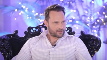 Μέμος Μπεγνής: Με την απιστία φεύγει το απωθημένο και μετά είσαι καλύτερα στη σχέση σου