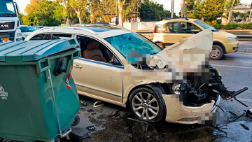 Τροχαίο στη Ποσειδώνος: «Έτρεχε και έπεσε επάνω μας, δεν άκουσα φρενάρισμα» - Η μαρτυρία συναδέλφου της 65χρονης που ήταν δίπλα της όταν την χτύπησε το ταξί
