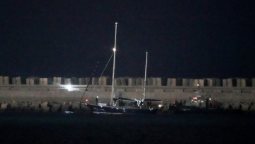 Έφτασε στο λιμάνι Ασντόντ το ιστιοφόρο Madleen συνοδευόμενο από πλοία του Πολεμικού Ναυτικού του Ισραήλ