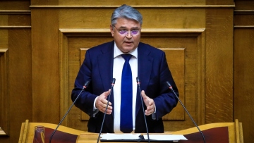 Live από τη Βουλή η συζήτηση για το Κράτος Δικαίου, στο βήμα ο Νατσιός