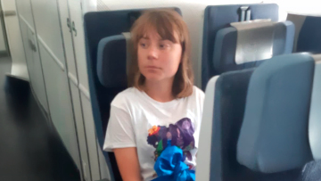 Απελάθηκε από το Ισραήλ η Γκρέτα Τούνμπεργκ μετά τη σύλληψή της στο πλοίο Madleen που κατευθυνόταν προς τη Γάζα