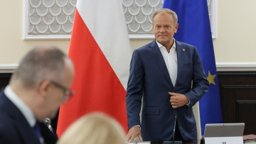 Ο Τουσκ εξηγεί γιατί η Βουδαπέστη δεν αποτελεί ιδανική επιλογή για τη συνάντηση Ζελένσκι-Πούτιν