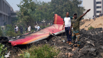 Η Air India θα προσφέρει αποζημίωση 86.000 λίρες στην οικογένεια του κάθε θύματος της αεροπορικής τραγωδίας