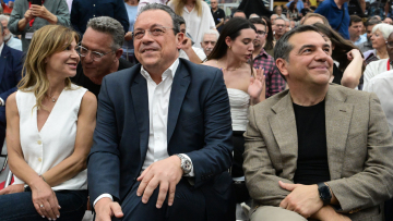 Με το βλέμμα στο «κόμμα Τσίπρα» το Συνέδριο του ΣΥΡΙΖΑ: Η αμηχανία, τα καρφιά Φάμελλου και το ερώτημα «πότε γυρίζει ο Αλέξης;»