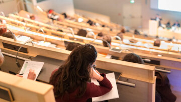 Ποια ιδιωτικά πανεπιστήμια θα αρχίσουν να λειτουργούν τον Σεπτέμβριο μετά το «πράσινο φως» από το ΣτΕ