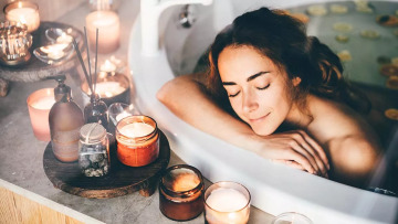 Όταν η ευεξία γίνεται παγίδα: 4 wellness trends που βλάπτουν τον εγκέφαλο
