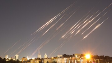 Οι Φρουροί της Επανάστασης απειλούν τις ΗΠΑ με «αντίποινα που θα τους κάνουν να μετανιώσουν»
