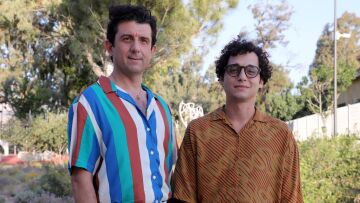 Ο Μιχάλης Οικονόμου και ο Γιώργος Μακρής γιόρτασαν την πρώτη τους γαμήλια επέτειο: «Τι όμορφα που είναι»