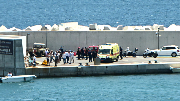 Δεν ήταν πιστοποιημένο για το ελικοδρόμιο της μαρίνας Βουλιαγμένης το ελικόπτερο που έπεσε - Βίντεο από τη στιγμή της πτώσης