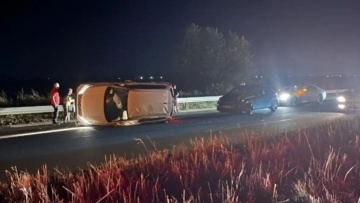 Τροχαίο δυστύχημα στην Εγνατία Οδό: Ένας νεκρός και ένας σοβαρά τραυματίας από σύγκρουση μηχανής με αυτοκίνητα - Βίντεο