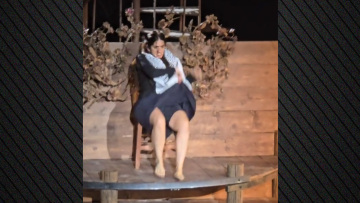 Η χορογραφία της Διακοπαναγιώτου στη συναυλία της Μποφίλιου που έγινε viral - Δείτε βίντεο