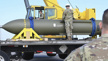 GBU-57: Η βόμβα-«γίγαντας» που απειλεί το πυρηνικό οπλοστάσιο του Ιράν - Θα την ρίξει στον πόλεμο ο Τραμπ ως έσχατη λύση;