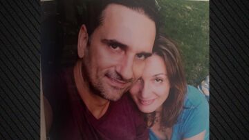 Νίκος Ψαρράς: Έκλεισε 12 χρόνια γάμου με την Έλενα Καρακούλη - Δείτε φωτογραφίες