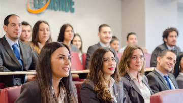 Πώς θα κάνεις καριέρα στα καλύτερα ξενοδοχεία του κόσμου