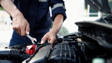 «Big Brother» σε συνεργεία, πλυντήρια, πάρκινγκ και ενοικιάσεις οχημάτων - Υποχρεωτικό το ψηφιακό πελατολόγιο από 1η Ιουλίου