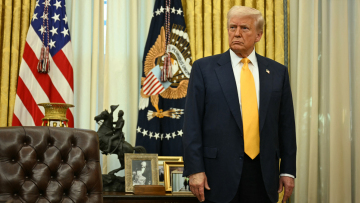 Ο Τραμπ μπροστά σε κρίσιμο σταυροδρόμι: Οι κίνδυνοι και οι ευκαιρίες μιας πιθανής εμπλοκής των ΗΠΑ σε πόλεμο με το Ιράν