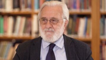 Γιάννης Σμαραγδής για τη σύζυγό του: Ήταν άγγελος, με αγάπησε και το διαβολοπαίδι το έκανε άνθρωπο