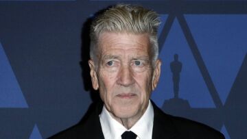 Ντέιβιντ Λιντς: Για πάνω από 4 εκατ. δολάρια πωλήθηκαν σε δημοπρασία τα προσωπικά του αντικείμενα 