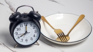 Πόσο αντέχει ο άνθρωπος χωρίς τροφή; Τι συμβαίνει στον σώμα μας μέρα με τη μέρα