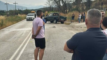 Ένας νεκρός σε σύγκρουση ΙΧ με αγροτικό στην Εθνική Οδό Τρικάλων – Ιωαννίνων