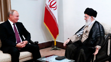 Ο Χαμενεΐ έστειλε επιστολή στον Πούτιν με την οποία του ζητάει βοήθεια