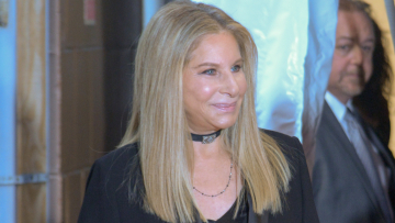 Η Μπάρμπαρα Στρέιζαντ είναι «έξαλλη» με την αμοιβή της στο «Meet the Fockers»