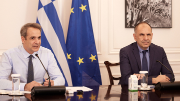 Συναγερμός στην Αθήνα για τις κινήσεις της Λιβύης - Χαμηλές ταχύτητες για ελληνοτουρκικό ραντεβού κορυφής