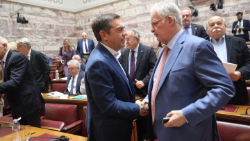 «Όχι» Τασούλα σε Τσίπρα για τη δημοσιοποίηση των πρακτικών του Συμβουλίου Πολιτικών Αρχηγών μετά το δημοψήφισμα