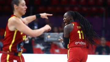 Eurobasket Γυναικών: Στον τελικό η Ισπανία, νίκησε 65-64 σε ημιτελικό θρίλερ την Γαλλία - Έλαμψε η 19χρονη Φαμ - Βίντεο 