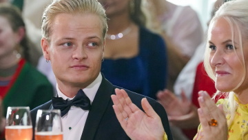 Ο γιος της πριγκίπισσας της Νορβηγίας κατηγορείται για βιασμό, σεξουαλική επίθεση και σωματική βλάβη