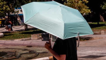 Μπουρίνια και καταιγίδες μετά τον καύσωνα - Γιατί είναι πολύ υψηλός ο κίνδυνος φωτιάς 