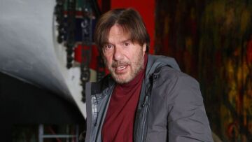 Στράτος Τζώρτζογλου: Ζήλευα υποσυνείδητα οποιονδήποτε άντρα ήταν δίπλα στη μητέρα μου, ακόμα και τον πατέρα μου